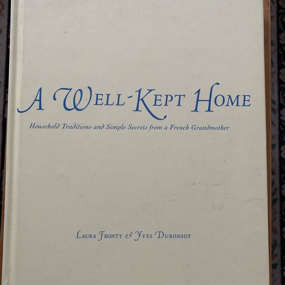 Book A Well-Kept Home no dust jacket almost like new - Picture 1 of 3